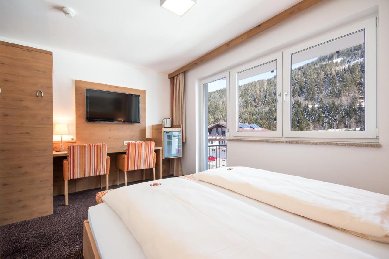 Hotel Alpenwelt Superior ฟลาคเฮา ภายนอก รูปภาพ